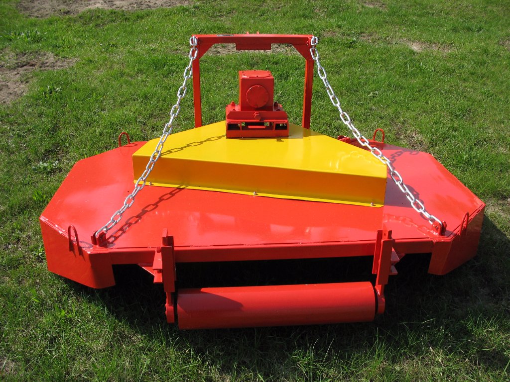 Косилка-измельчитель КРС-2