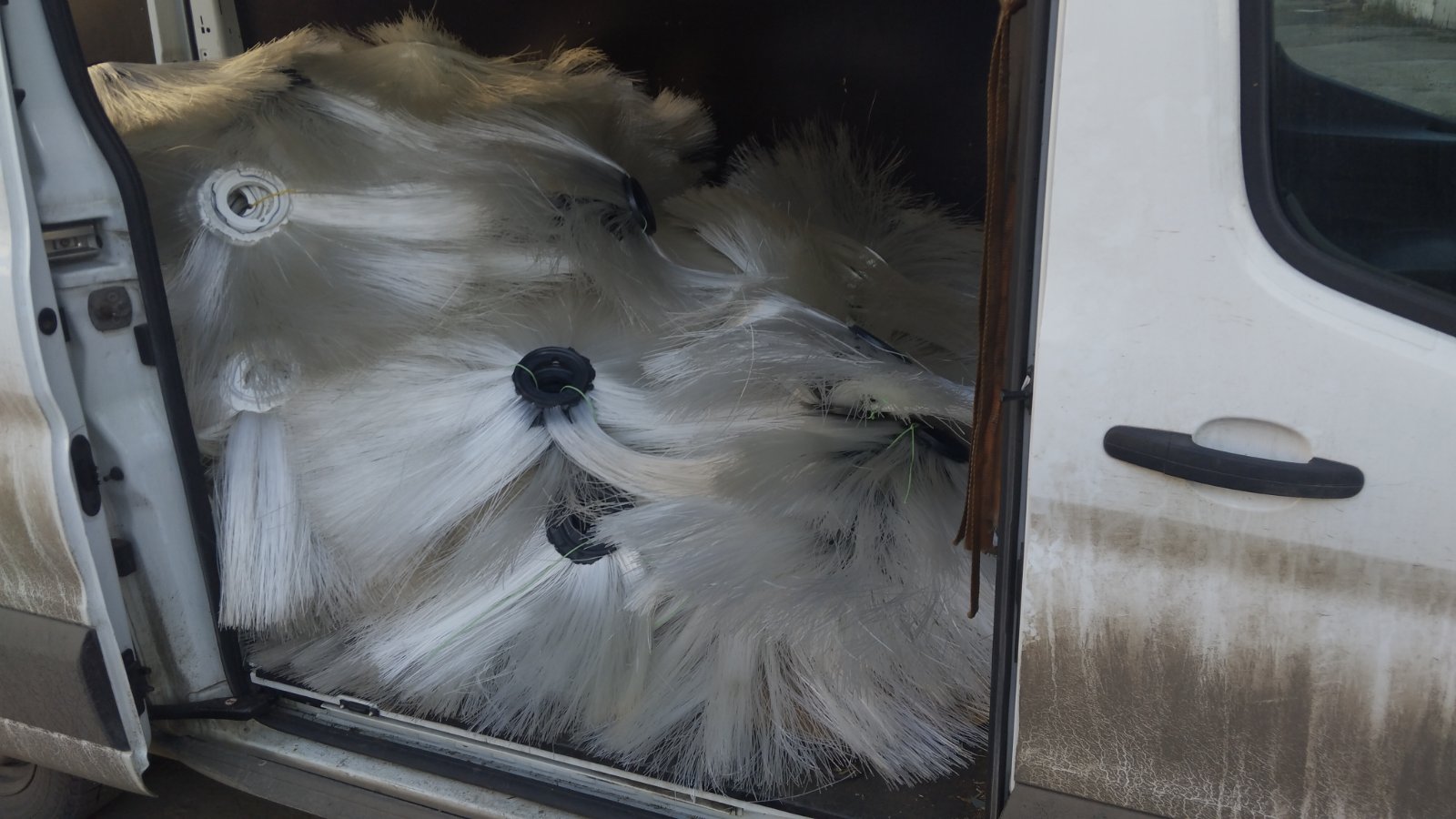 Щетка для мойки дорожных ограждений 80х900 мм