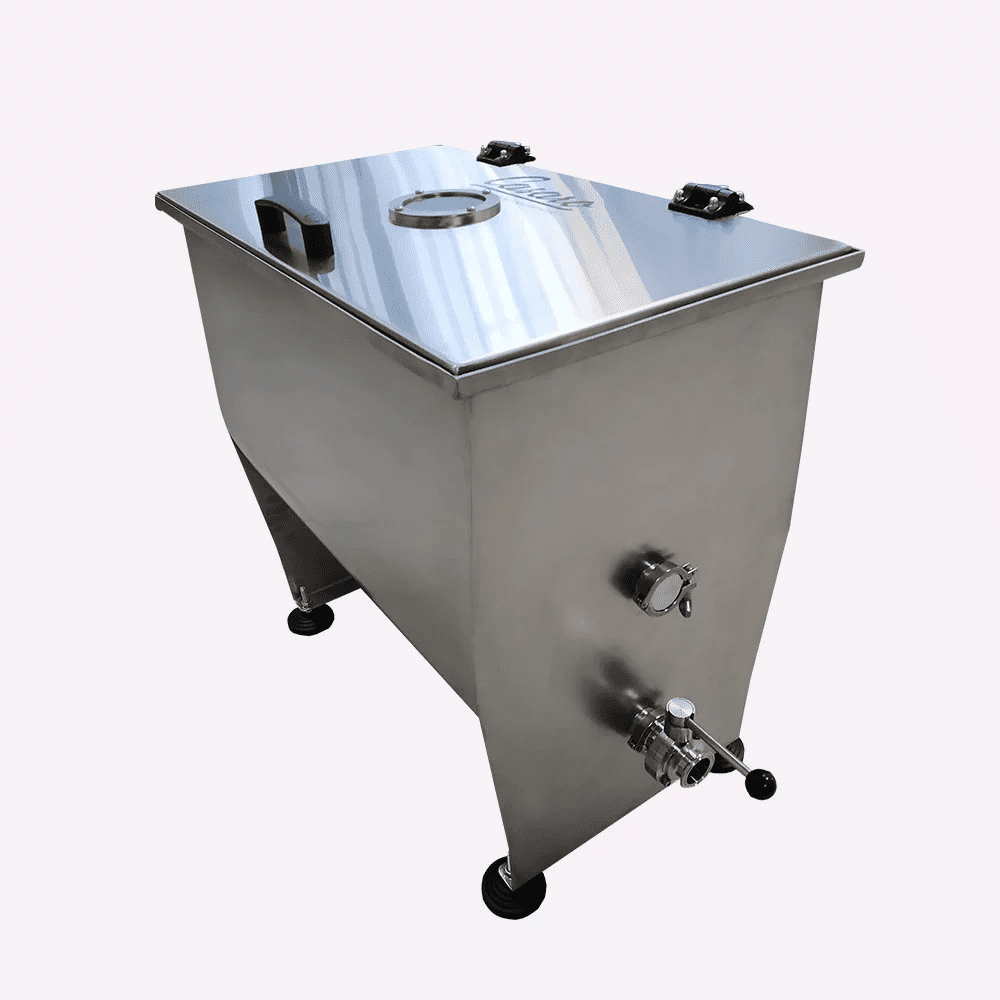 Маслоизготовитель (маслобойка) лопастного типа