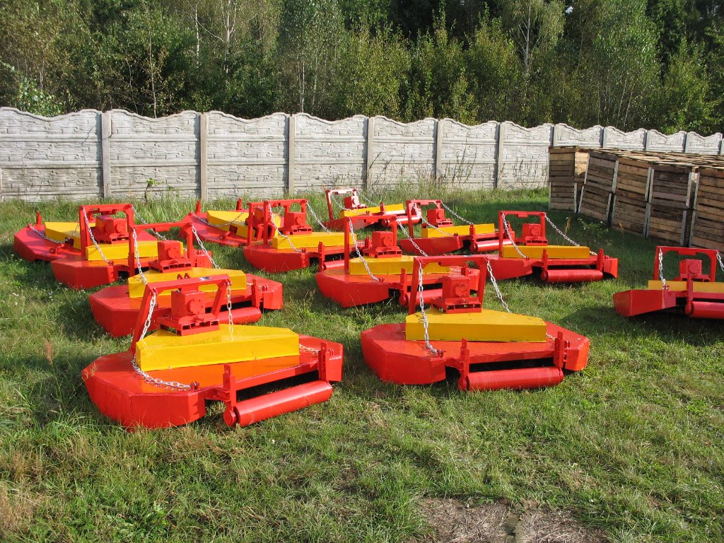 Косилка-измельчитель КРС-2