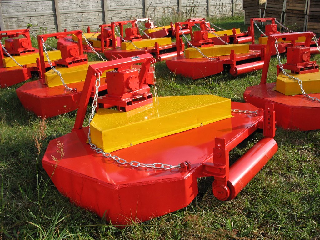 Косилка-измельчитель КРС-2